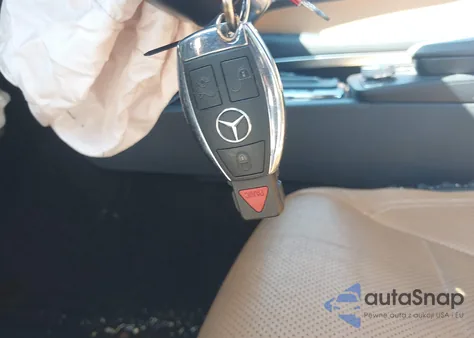 2012 Mercedes-Benz E 550 from USA, damaged, VIN WDDKK7DF0CF151227